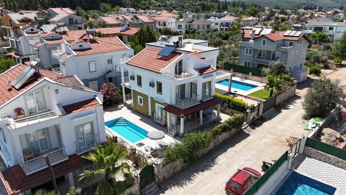 Image No.3-4 Bed Villa for sale