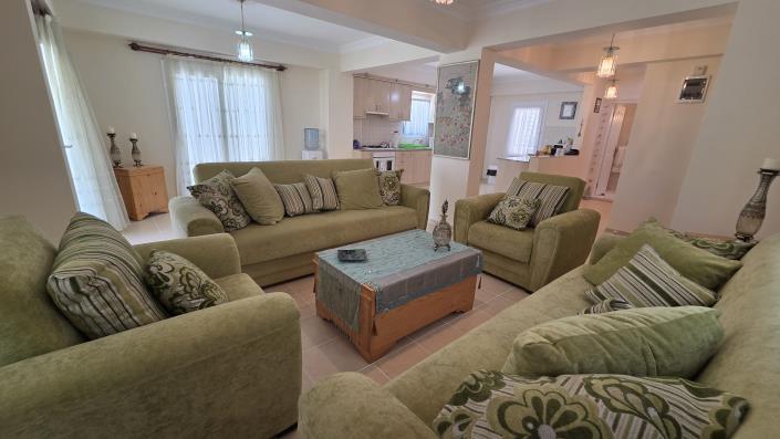 Image No.6-4 Bed Villa for sale