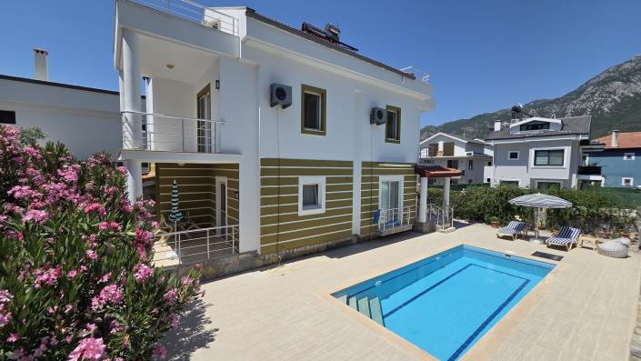 Image No.24-4 Bed Villa for sale