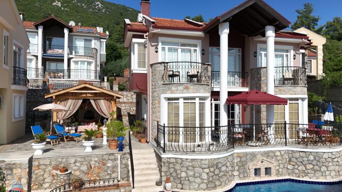Image No.1-Villa de 3 chambres à vendre à Fethiye