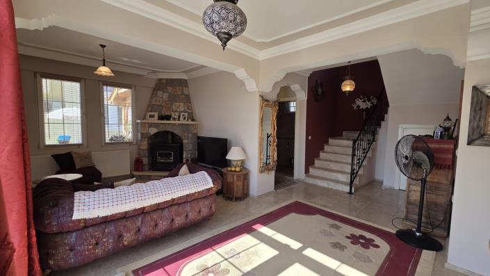 Image No.6-3 Bed Villa for sale