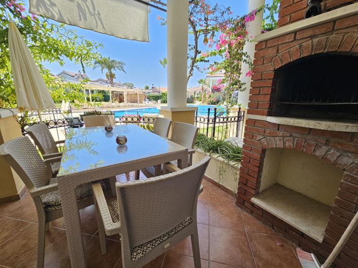 Image No.2-3 Bed Villa / Detached for sale