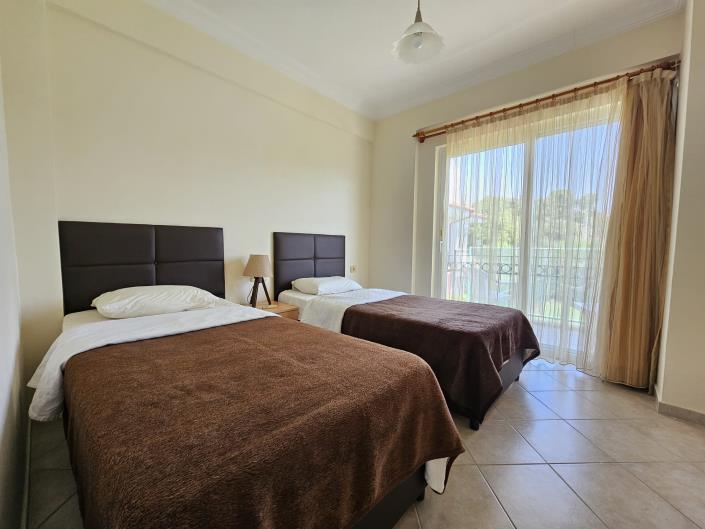 Image No.20-3 Bed Villa / Detached for sale