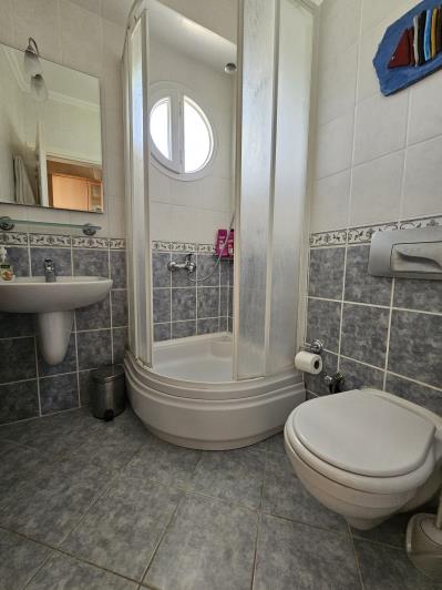 Image No.23-3 Bed Villa / Detached for sale