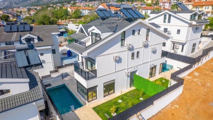 Image No.3-Villa / Détaché de 4 chambres à vendre à Ovacik