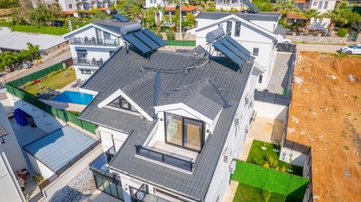 Image No.5-Villa / Détaché de 4 chambres à vendre à Ovacik