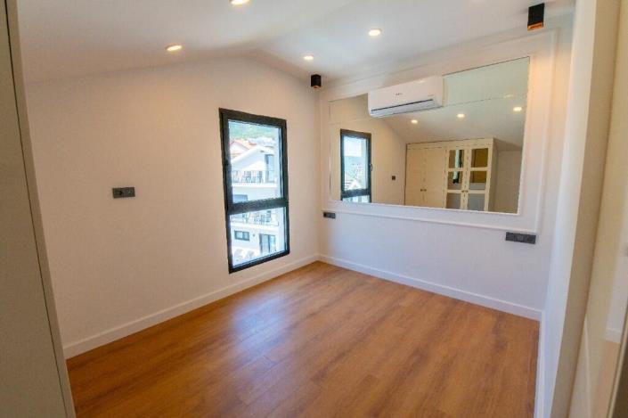 Image No.12-Villa / Détaché de 4 chambres à vendre à Ovacik