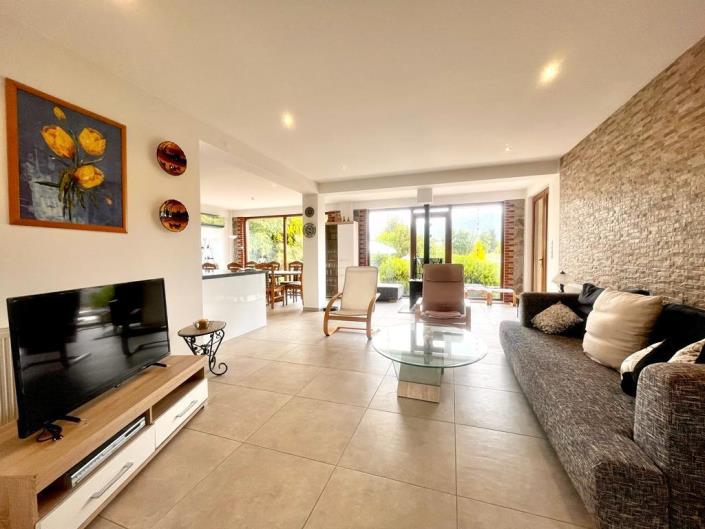 Image No.11-3 Bed Bungalow for sale