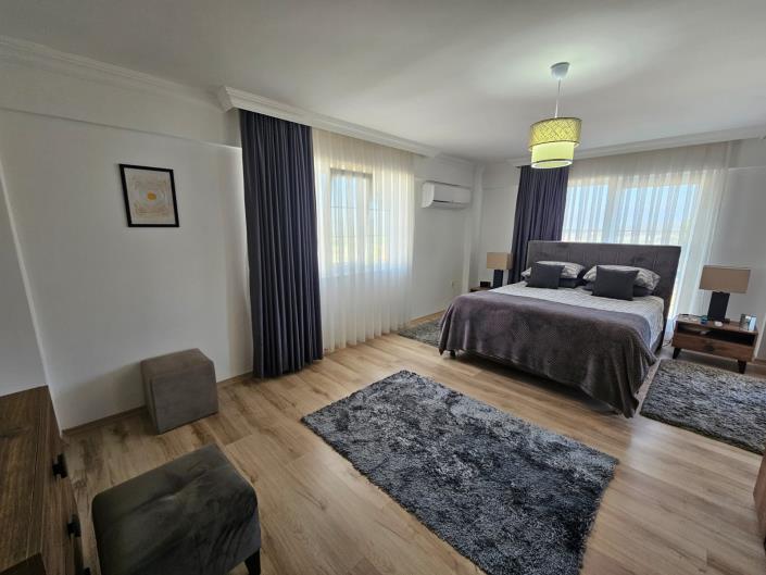 Image No.20-4 Bed Villa for sale