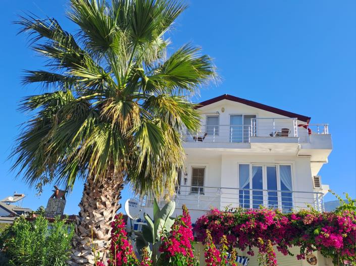 Image No.2-4 Bed Duplex for sale