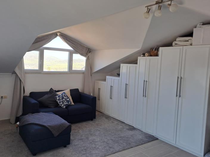 Image No.18-4 Bed Duplex for sale