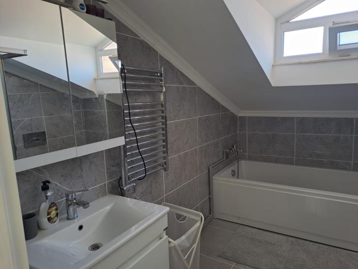 Image No.21-4 Bed Duplex for sale