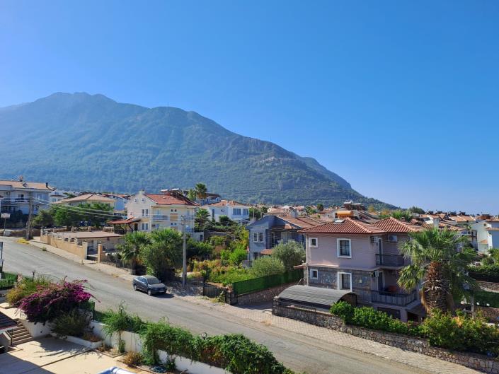 Image No.27-4 Bed Duplex for sale