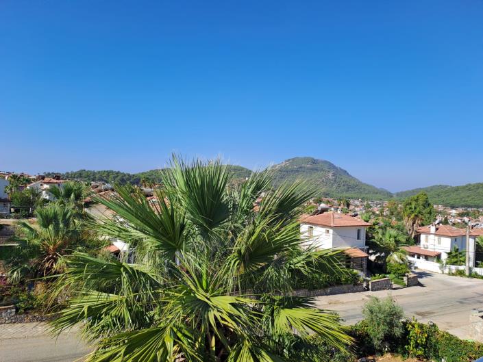 Image No.28-4 Bed Duplex for sale