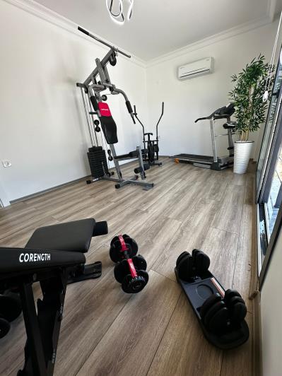 Image No.30-4 Bed Villa / Detached for sale