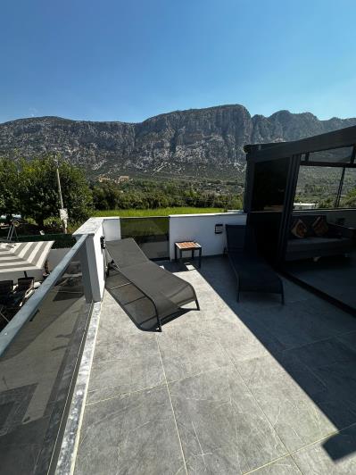 Image No.40-4 Bed Villa / Detached for sale