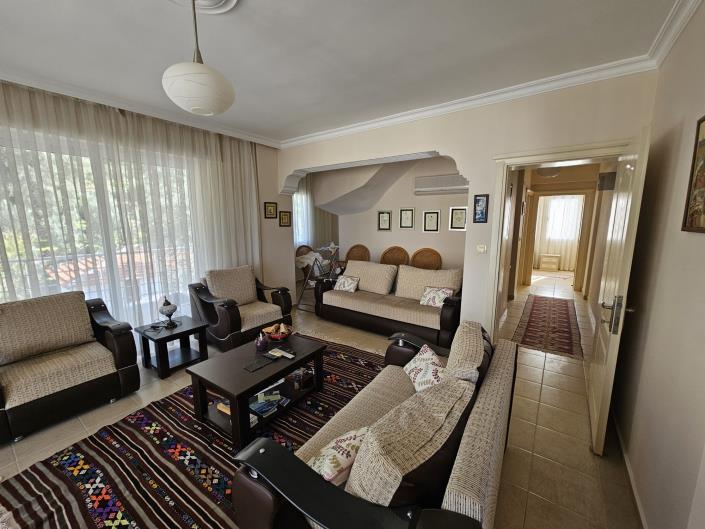 Image No.4-Appartement de 3 chambres à vendre à Tasyaka