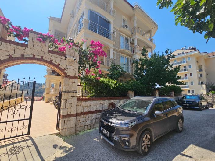 Image No.23-3 Bed Apartment for sale
