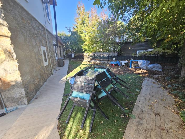 Image No.3-2 Bed Villa / Detached for sale