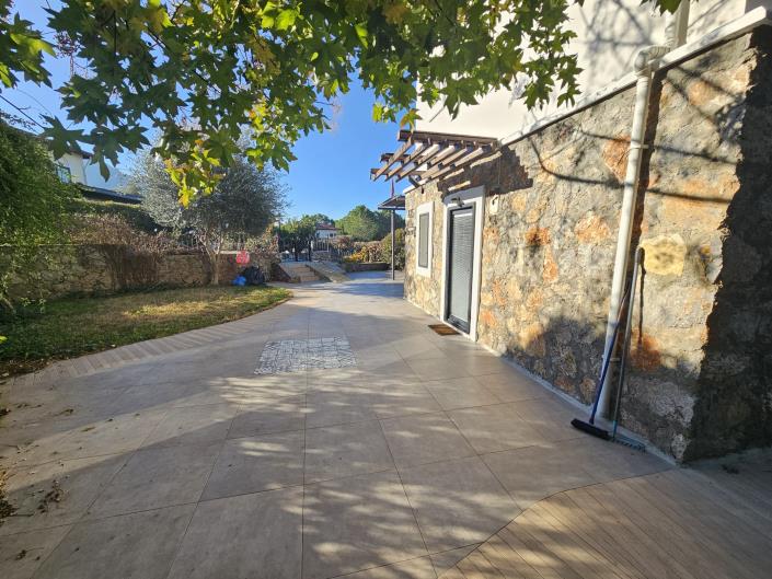 Image No.5-2 Bed Villa / Detached for sale