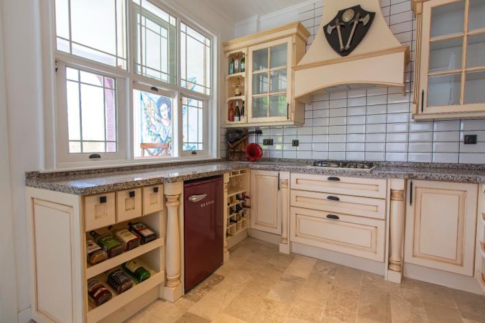 Image No.10-3 Bed Villa for sale