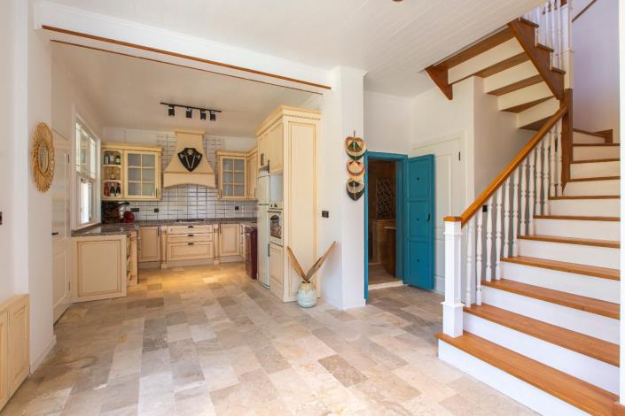 Image No.12-3 Bed Villa for sale