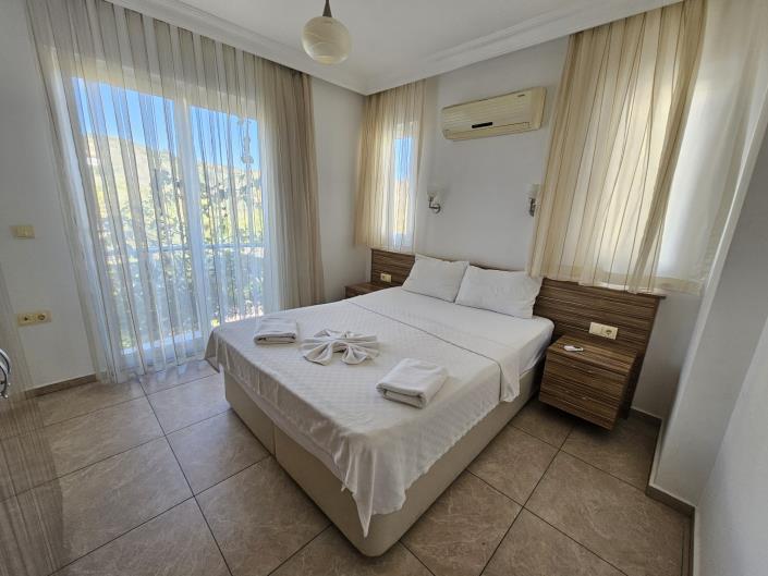 Image No.7-4 Bed Duplex for sale