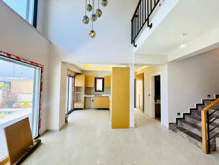 Image No.3-3 Bed Villa for sale