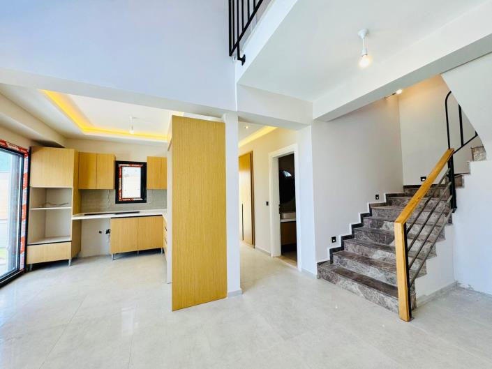 Image No.4-3 Bed Villa for sale