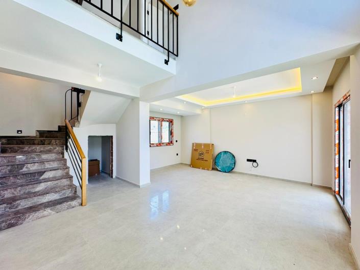 Image No.7-3 Bed Villa for sale