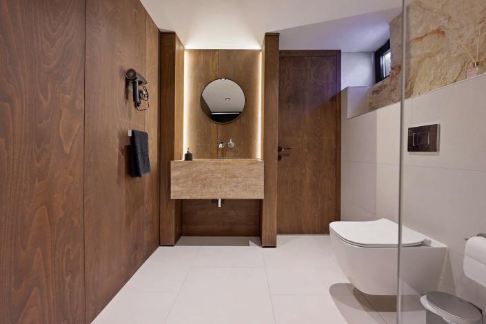 Image No.17-2 Bed Villa for sale