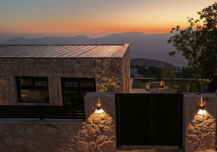 Image No.37-2 Bed Villa for sale