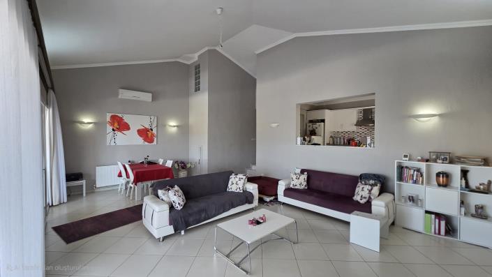 Image No.13-4 Bed Villa for sale