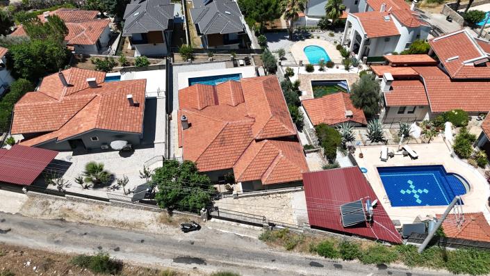 Image No.42-4 Bed Villa for sale