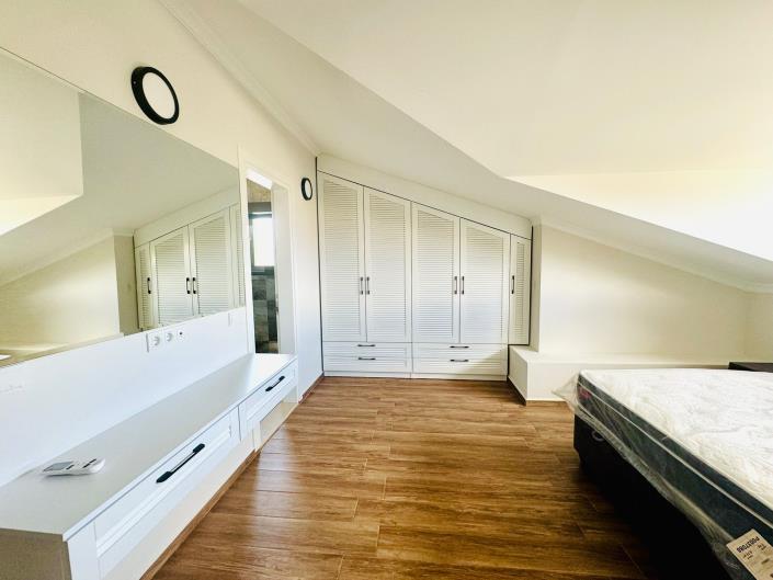 Image No.19-4 Bed Villa for sale