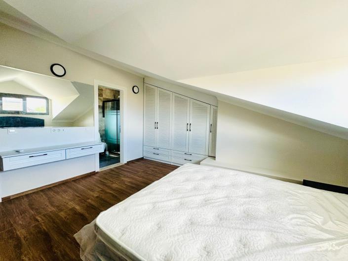 Image No.20-4 Bed Villa for sale