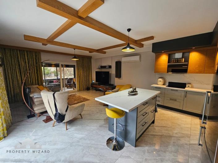 Image No.2-3 Bed Villa for sale