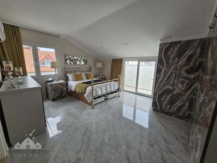 Image No.28-3 Bed Villa for sale