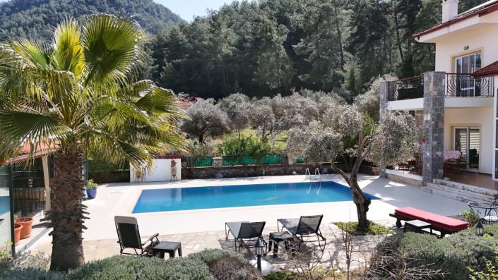 Image No.5-4 Bed Villa / Detached for sale