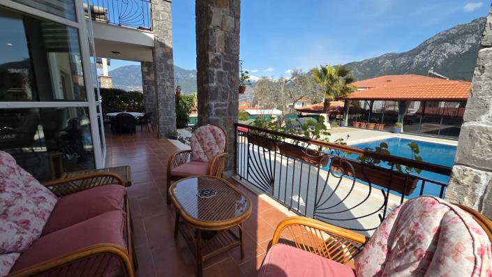 Image No.20-4 Bed Villa / Detached for sale