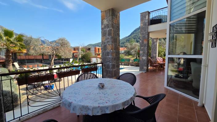 Image No.21-4 Bed Villa / Detached for sale