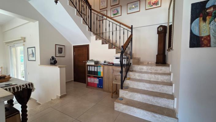 Image No.22-4 Bed Villa / Detached for sale