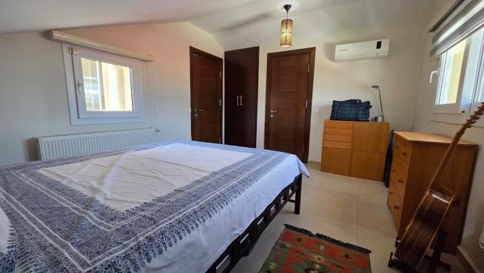 Image No.38-4 Bed Villa / Detached for sale