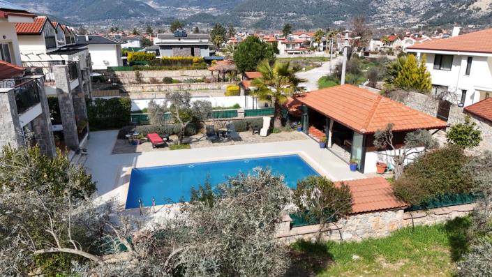 Image No.49-4 Bed Villa / Detached for sale