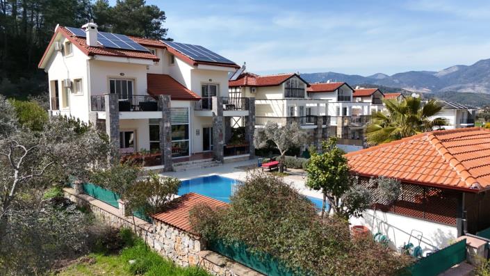 Image No.54-4 Bed Villa / Detached for sale