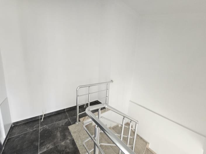 Image No.11-2 Bed Duplex for sale