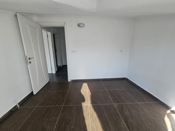 Image No.16-2 Bed Duplex for sale