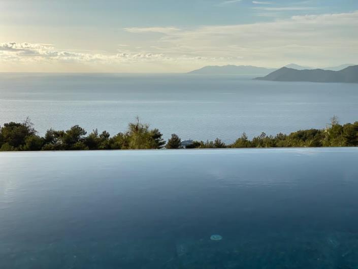 Image No.37-4 Bed Villa / Detached for sale