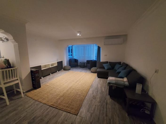 Image No.10-2 Bed Apartment for sale