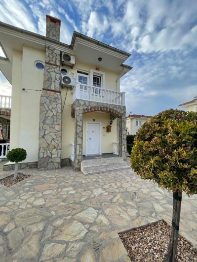 Image No.2-Villa / Détaché de 3 chambres à vendre à Çalis